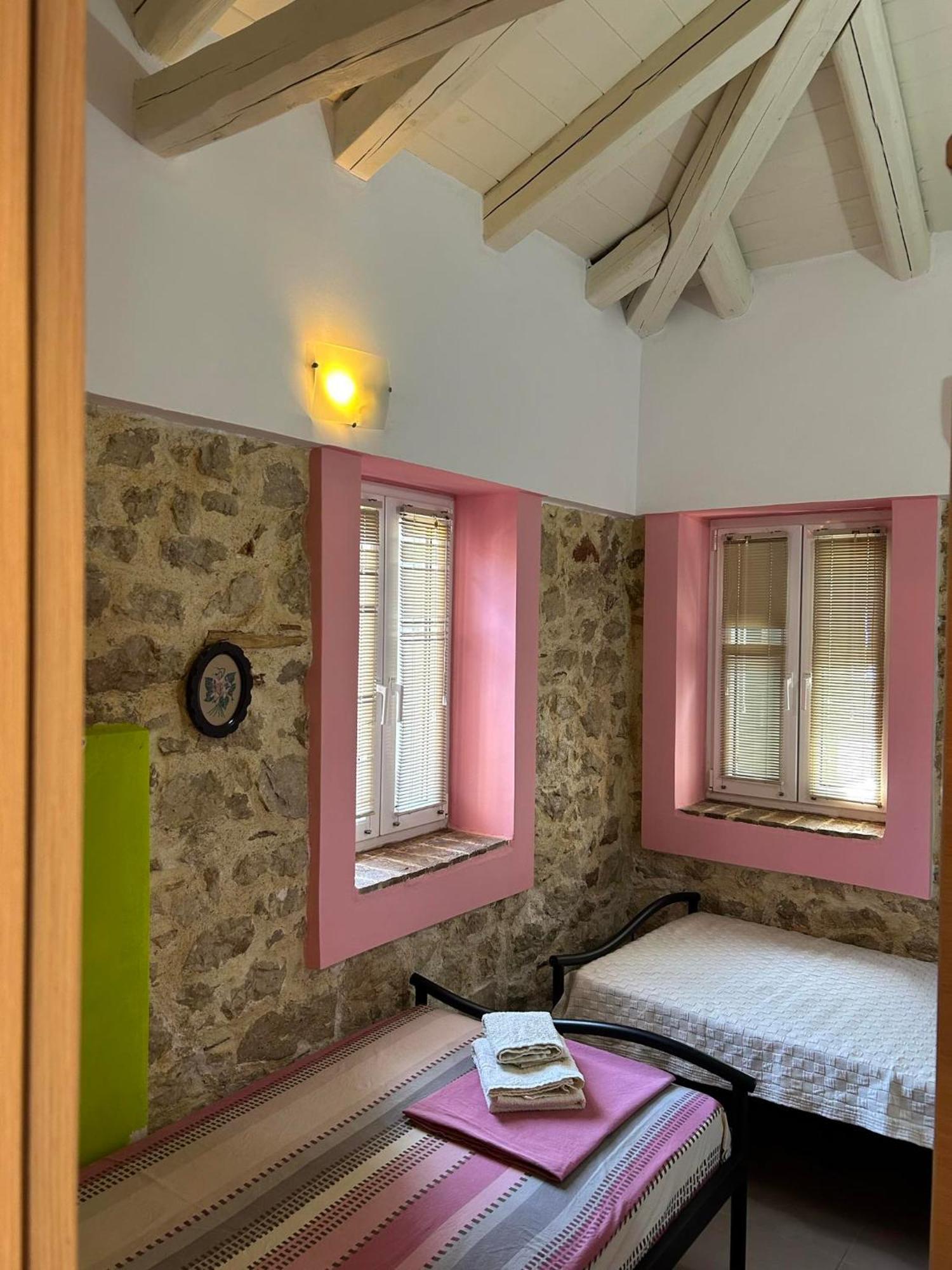 Sofia Apartments Paralia Irion Екстер'єр фото